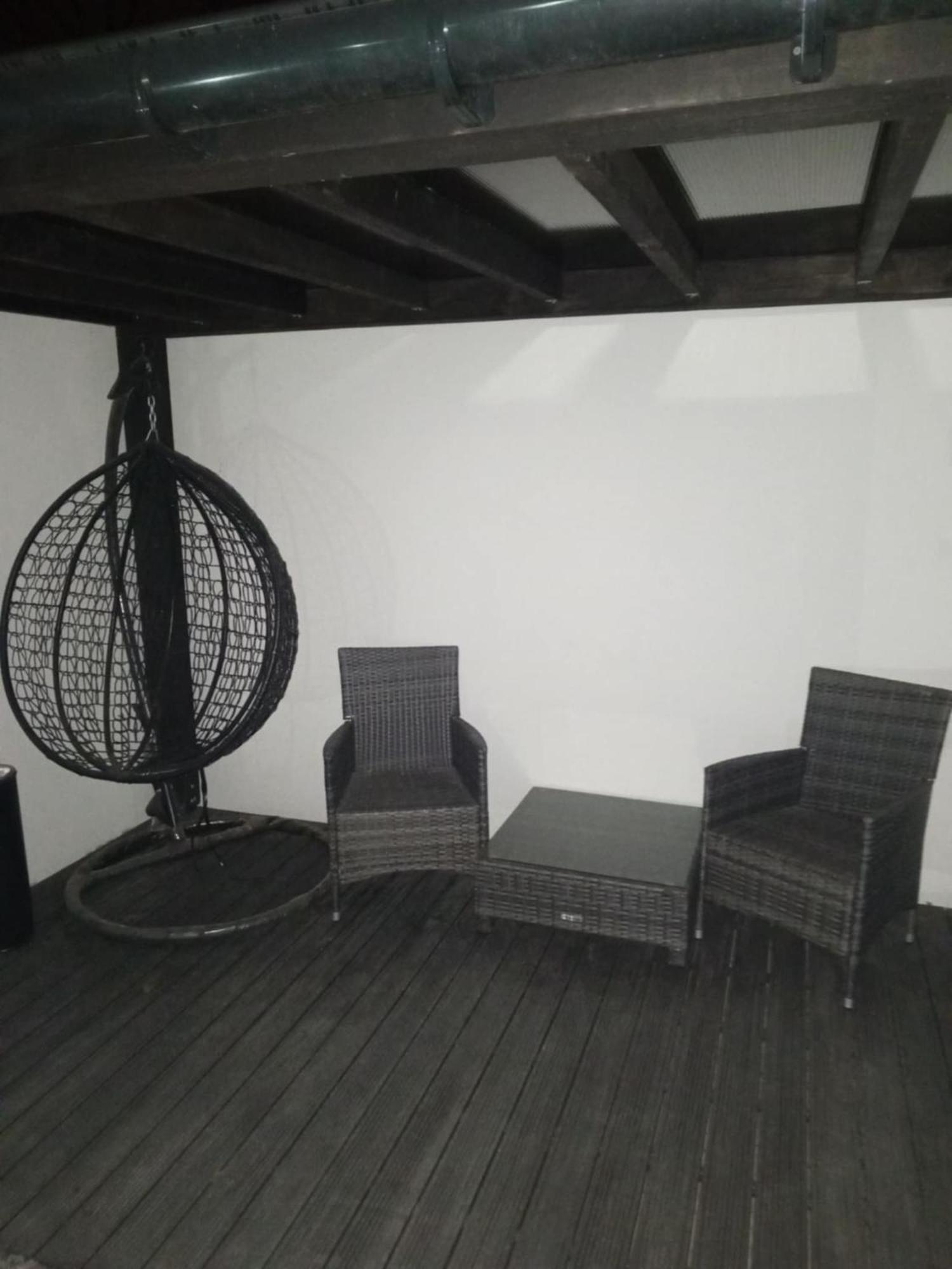 Black House A Radom Esterno foto